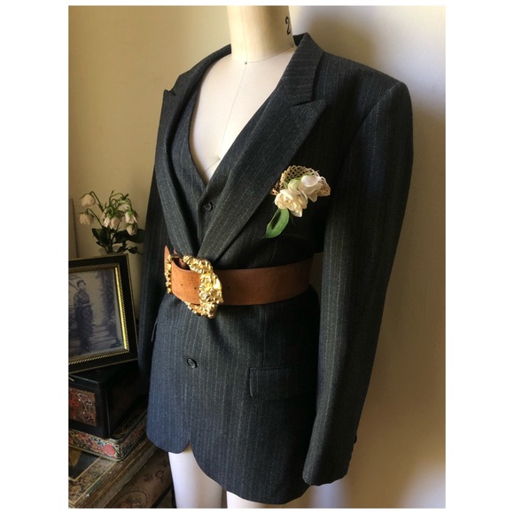 Yves Saint Laurent Vintage Grey pure wool pinstripe blazer and vest - Picture 6 of 15